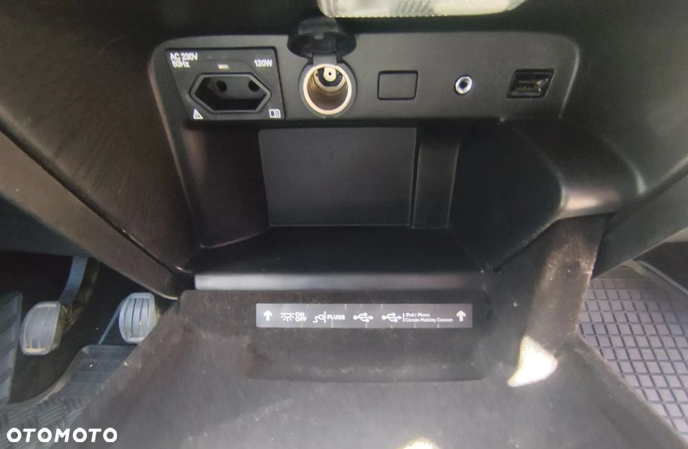 Citroën C4 Grand Picasso - 15