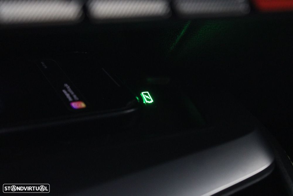 Peugeot 408 1.2 PureTech GT EAT8 - 27