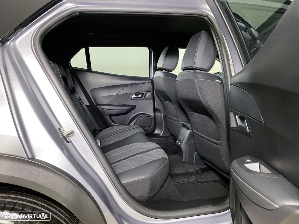 Peugeot 2008 1.2 Hybrid Allure e-DCS6 - 16