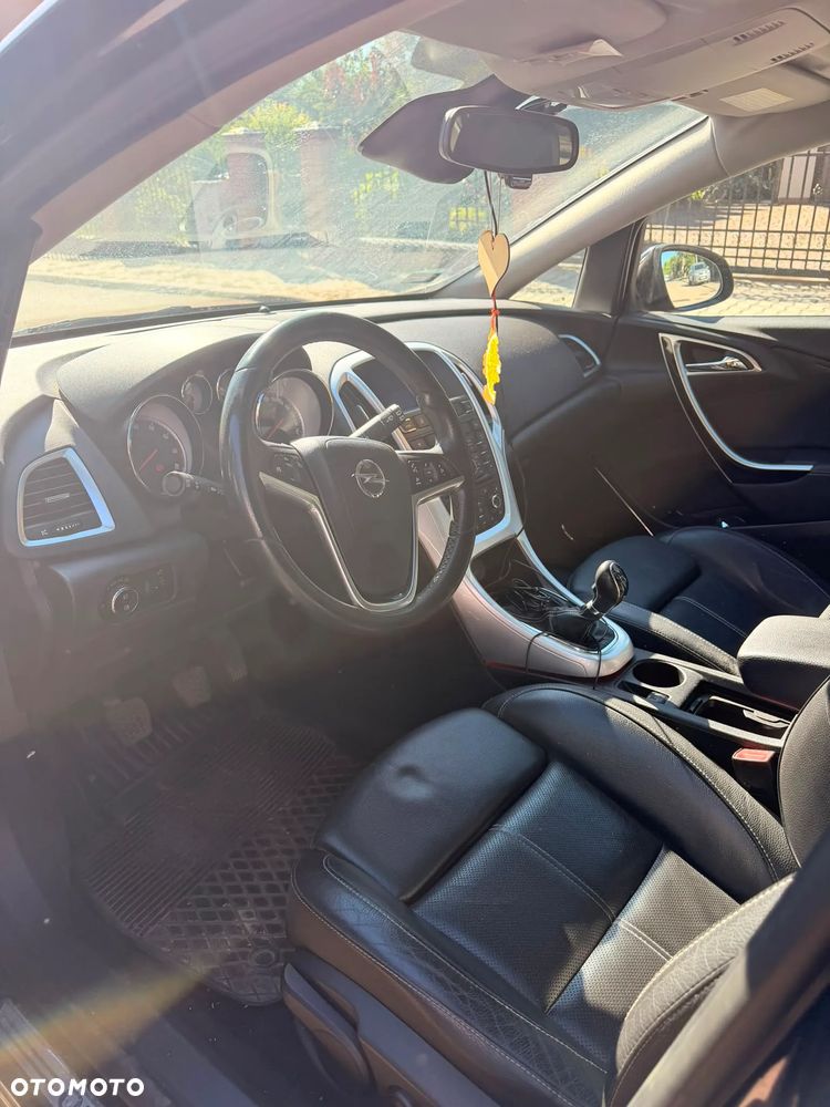 Opel Astra 1.6 T Sport - 17