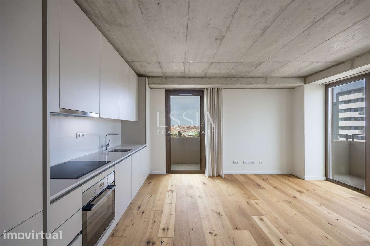 Leça da Palmeira | T2 com Varanda e Garagem no Flower Towers - Grande imagem: 2/21