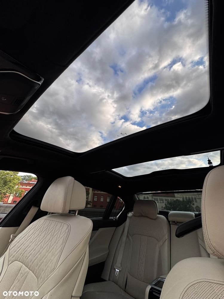 BMW Seria 7 740Ld xDrive - 17