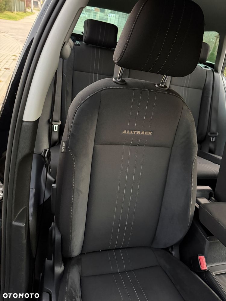 Volkswagen Golf Alltrack 2.0 TDI 4Motion BlueMotion Technol - 25