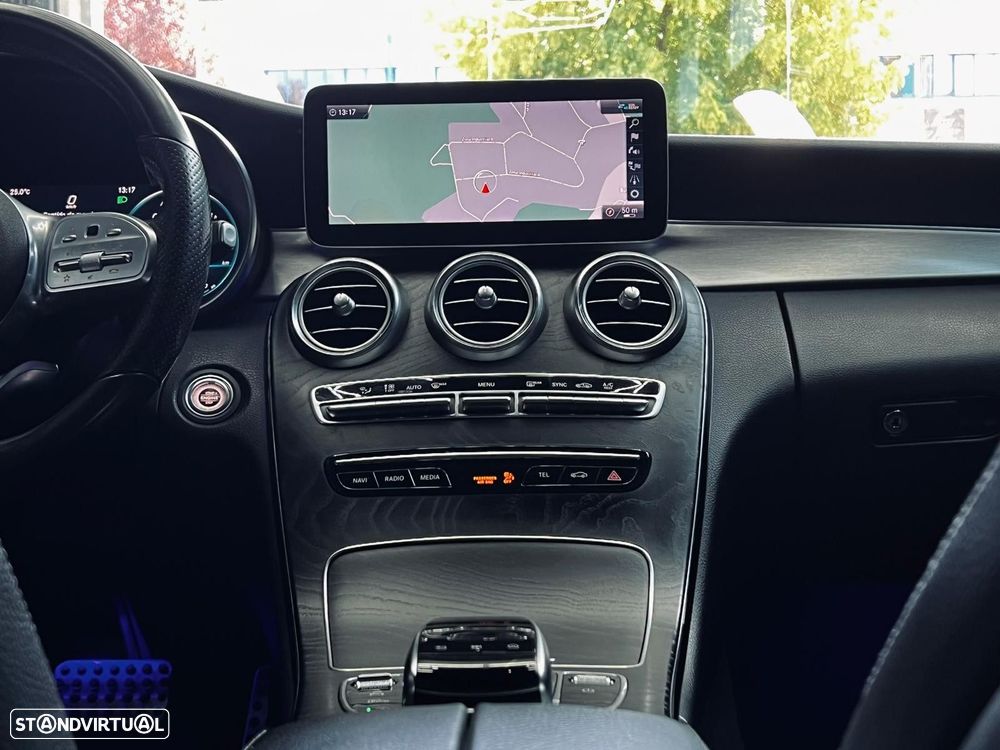 Mercedes-Benz C 220 d AMG Line - 27