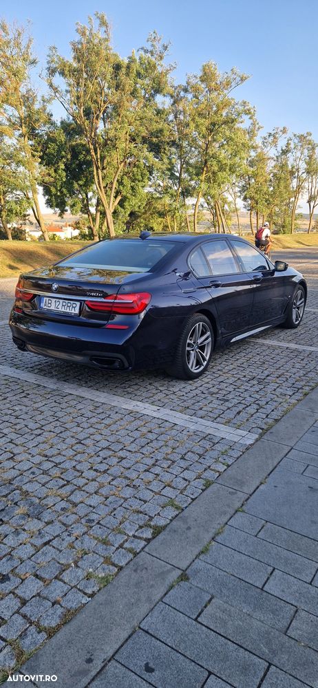 BMW Seria 7 740e iPerformance - 7