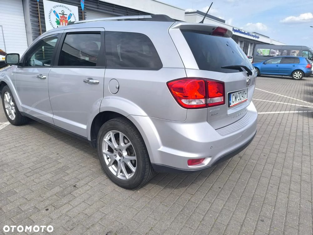 Fiat Freemont 2.0 Multijet Black Code AWD - 4