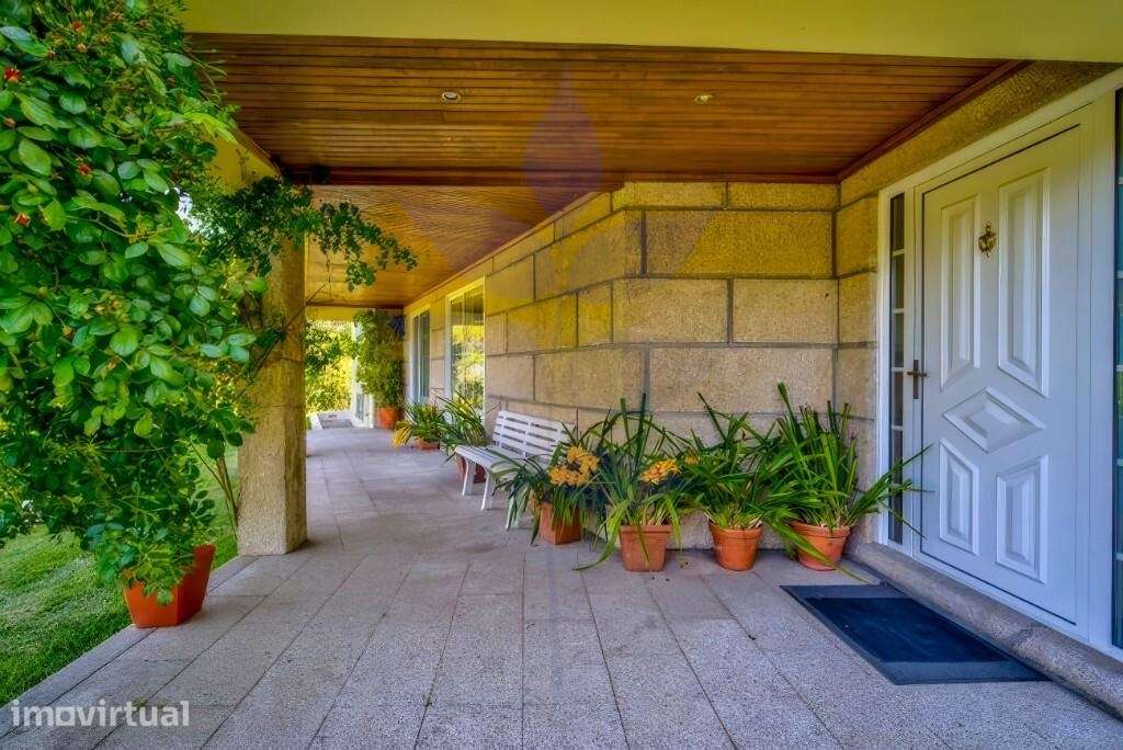 Arrendamento Moradia T3 com Piscina inserida em Lote de 3.965 m2 – Ser - Grande imagem: 5/51
