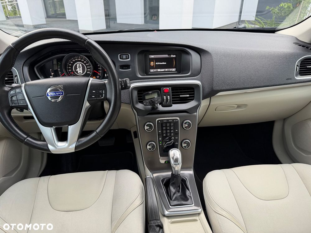 Volvo V40 T5 Geartronic Summum - 26