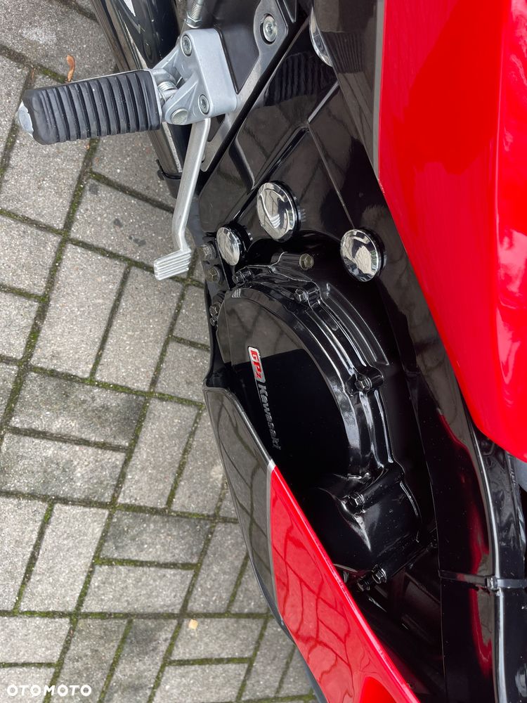 Kawasaki GPZ - 36