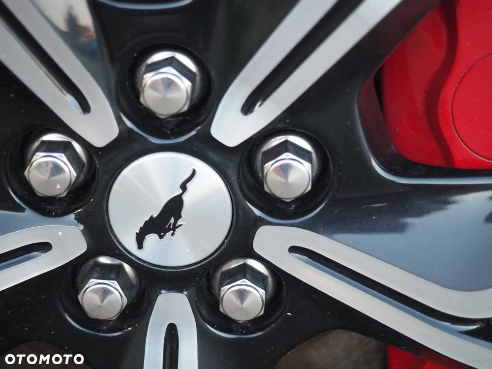 Ford Mustang Mach-E AWD PREMIUM - 24