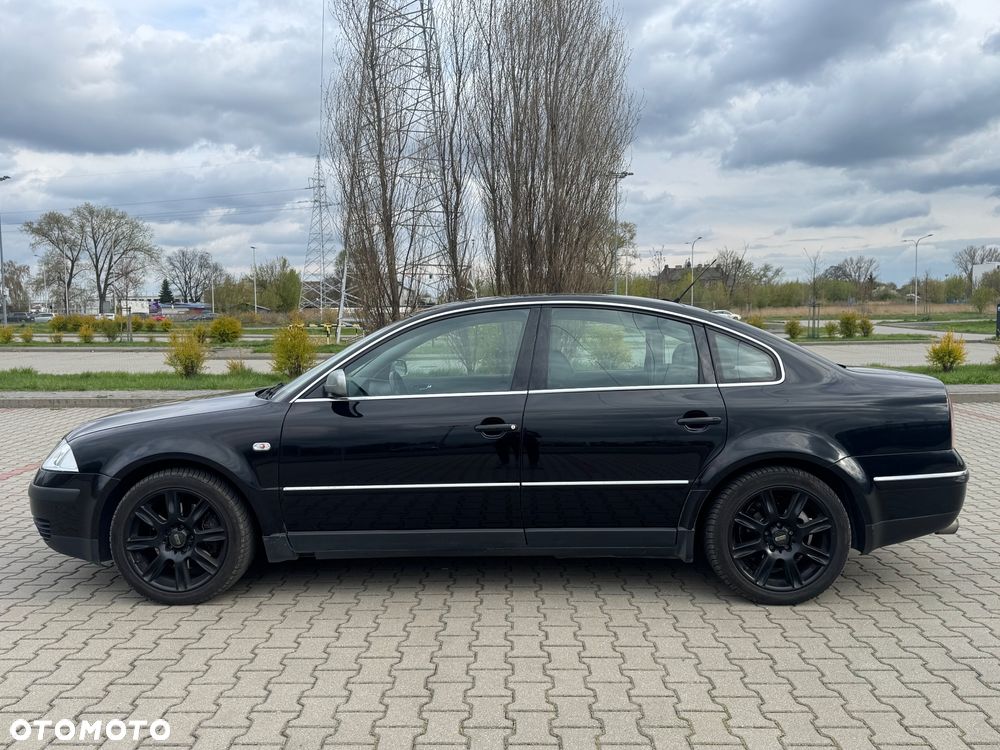 Volkswagen Passat 2.8 V6 4Mot Comfortline - 8