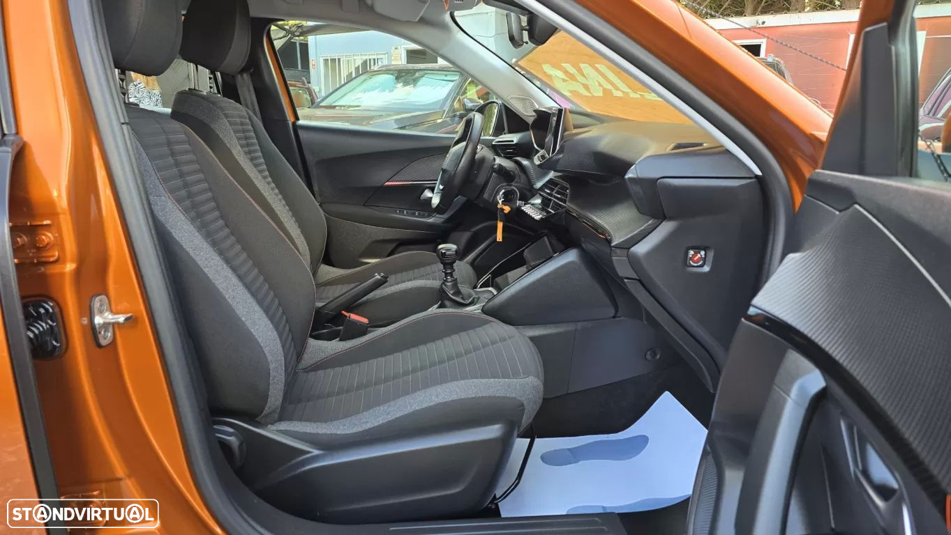 Peugeot 2008 1.2 PureTech Active - 14