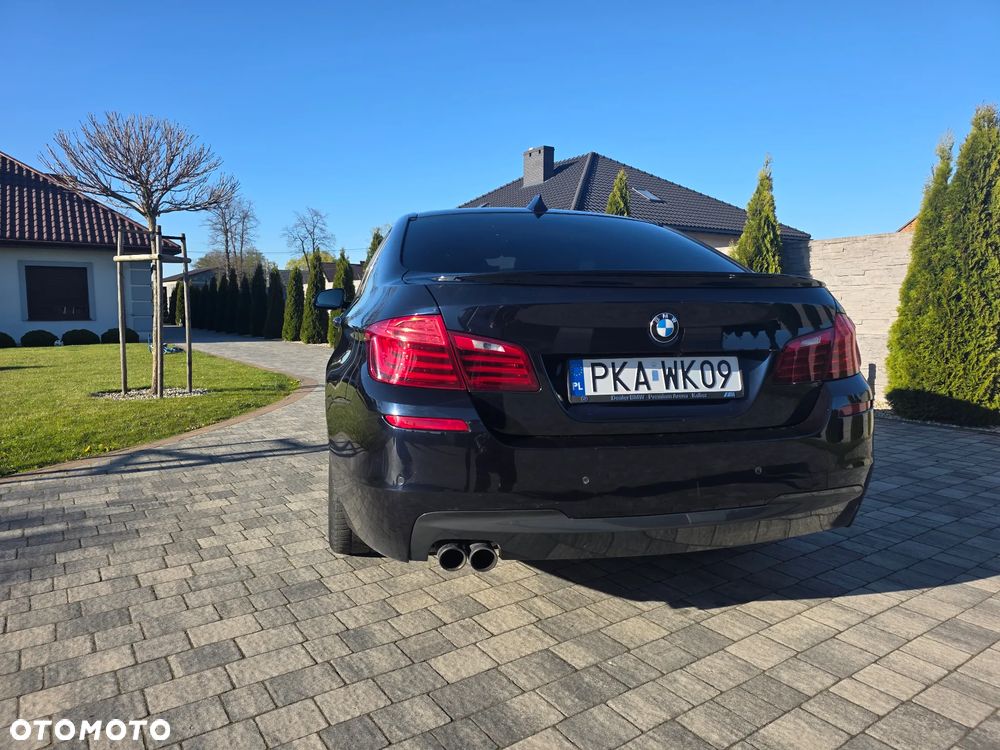 BMW Seria 5 530d xDrive - 8