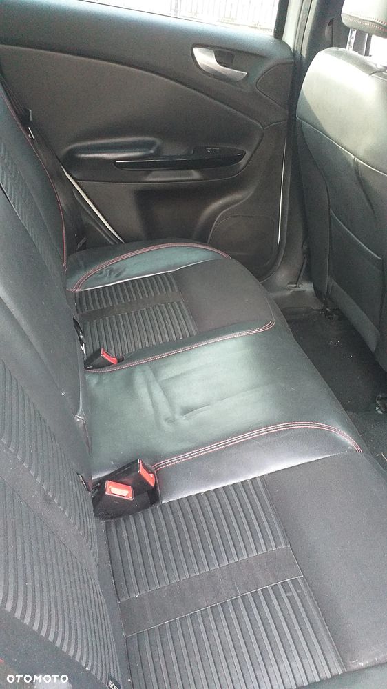 Alfa Romeo Giulietta 2.0 JTDM 16V - 8