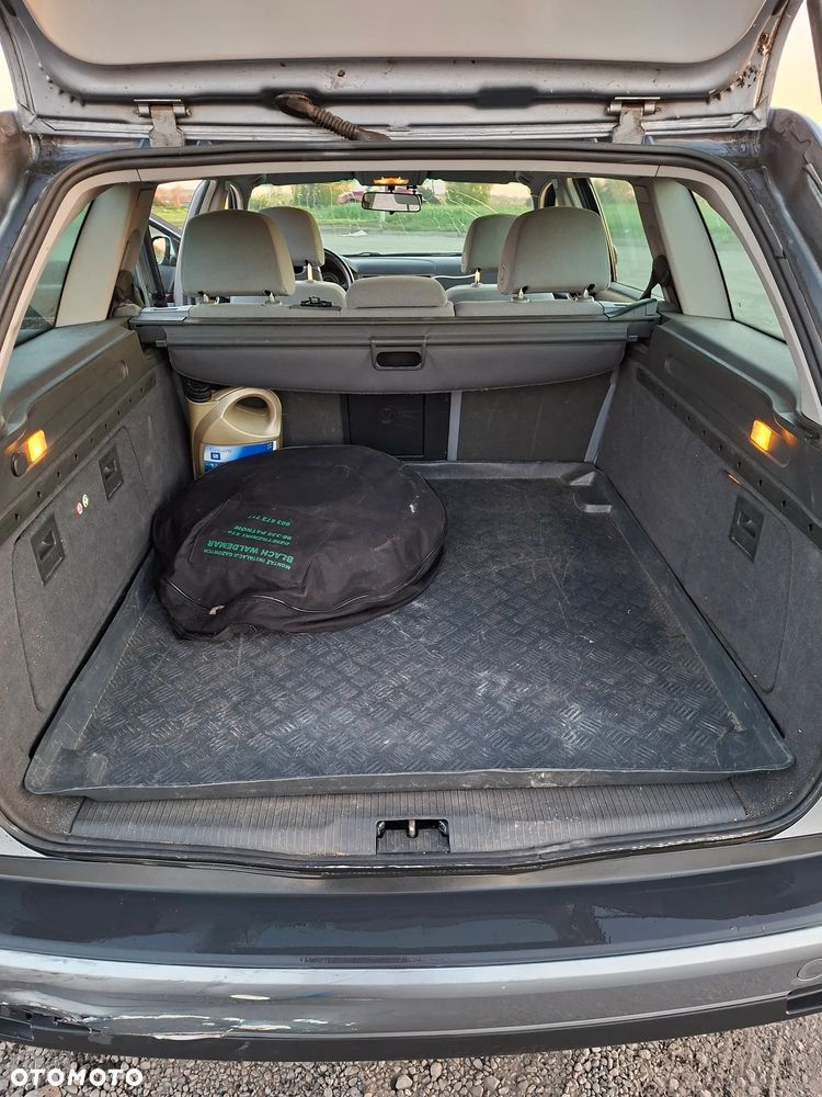 Opel Vectra 1.8 - 4