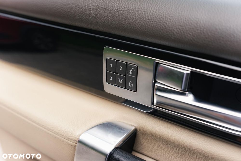 Land Rover Discovery - 27