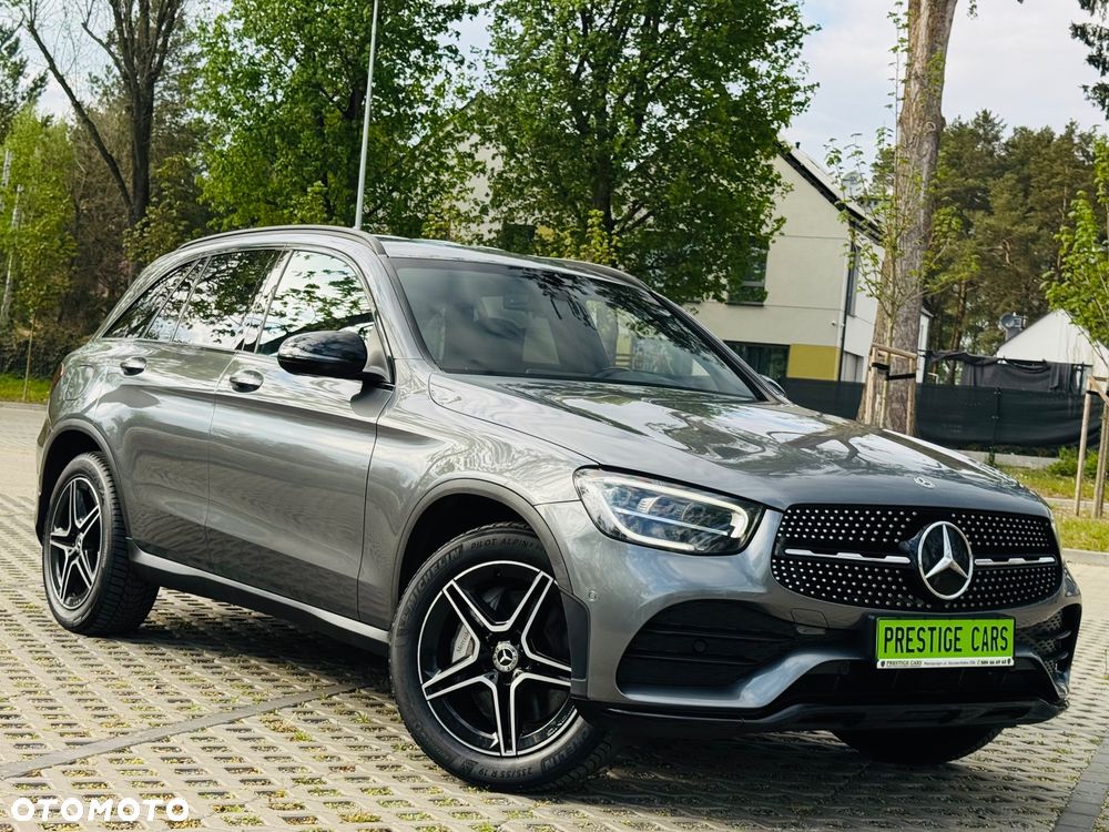 Mercedes-Benz GLC 200 4Matic 9G-TRONIC AMG Line Plus - 5