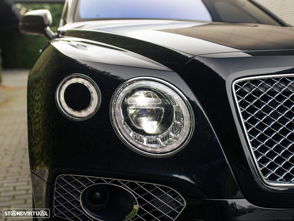 Bentley Bentayga W12 Mulliner - 9