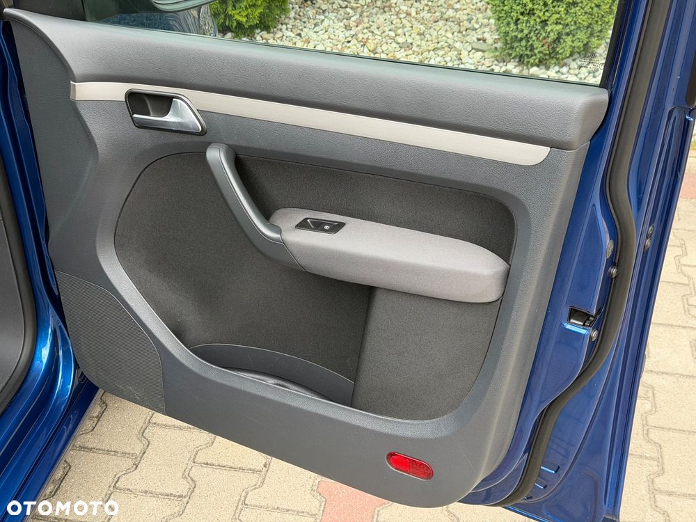 Volkswagen Touran 1.4 TSI Freestyle - 32