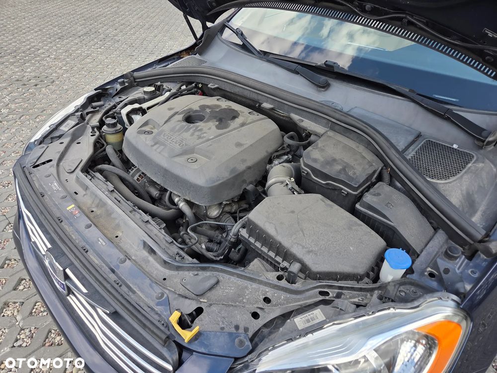 Volvo XC 60 T5 Drive-E Momentum - 25