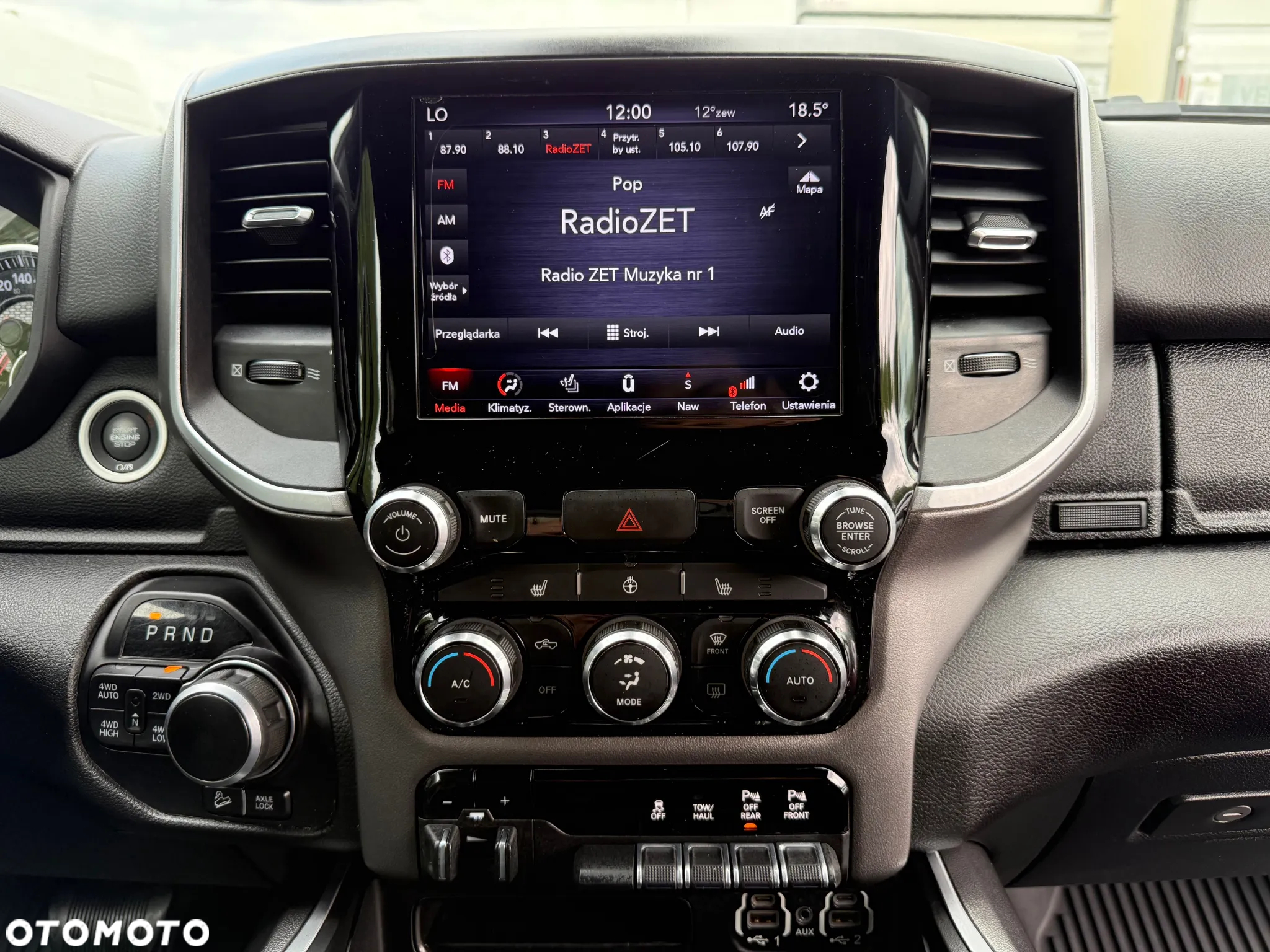 RAM 1500 Quad Cab Longbed Bighorn - 13