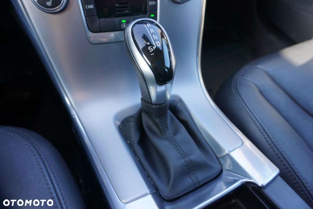 Volvo XC 60 D4 Drive-E Summum - 11