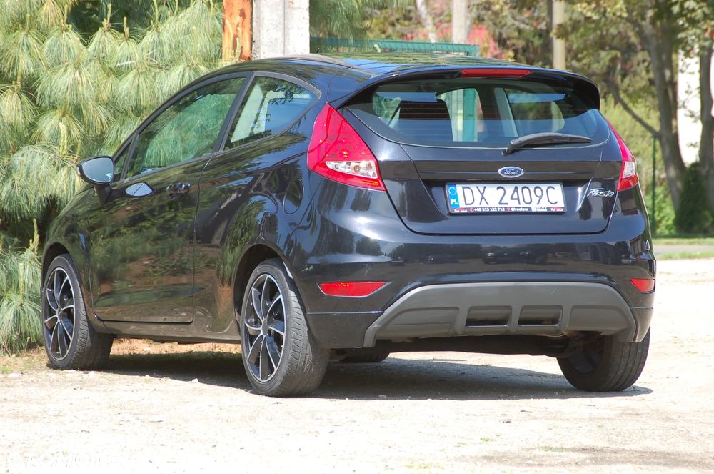 Ford Fiesta 1.4 Sport - 26