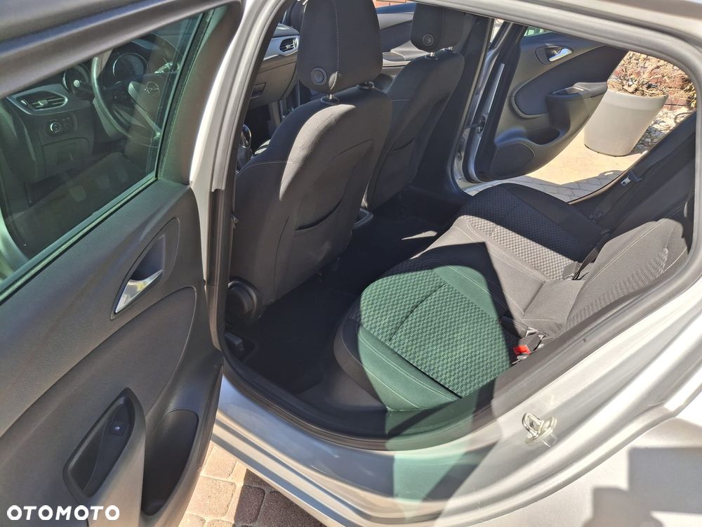 Opel Astra 1.6 D Start/Stop Business - 13
