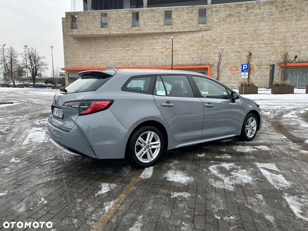 Toyota Corolla 1.8 Hybrid Active - 3