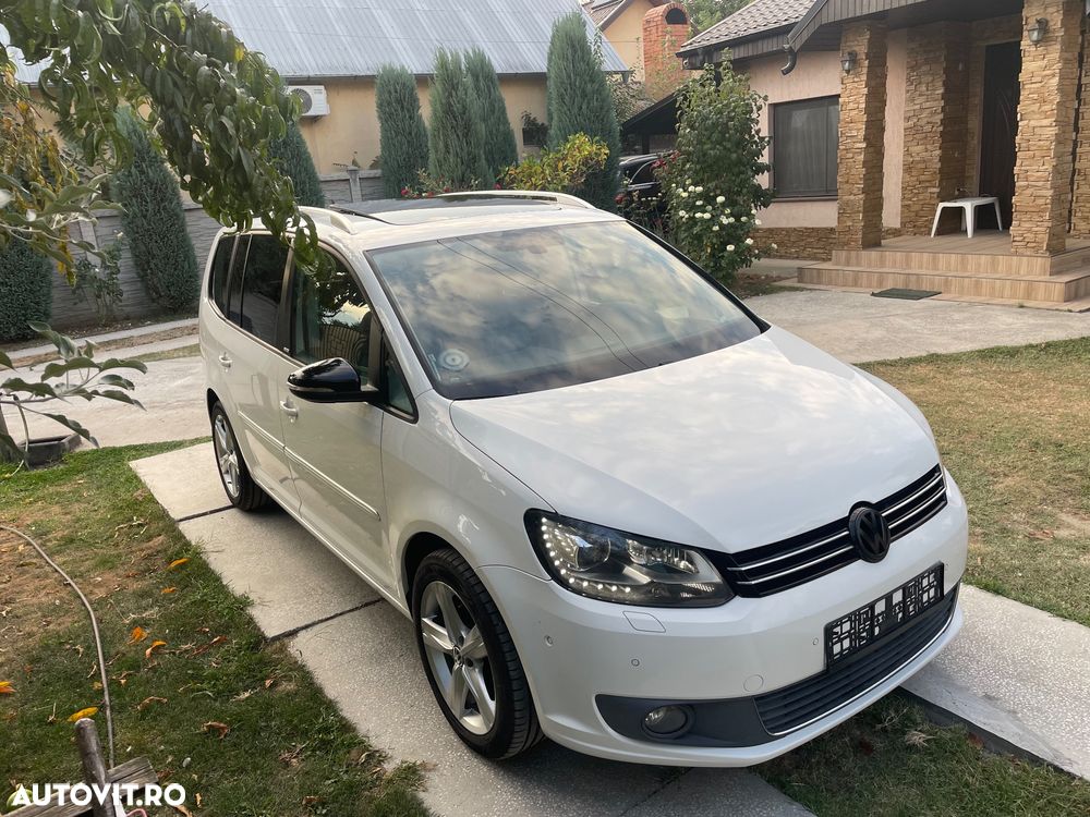 Volkswagen Touran - 17
