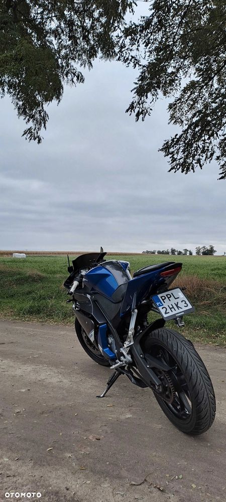 Yamaha R125 - 4