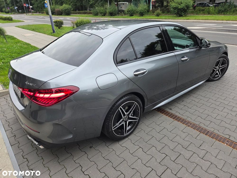 Mercedes-Benz Klasa C 200 mHEV 4-Matic AMG - 22
