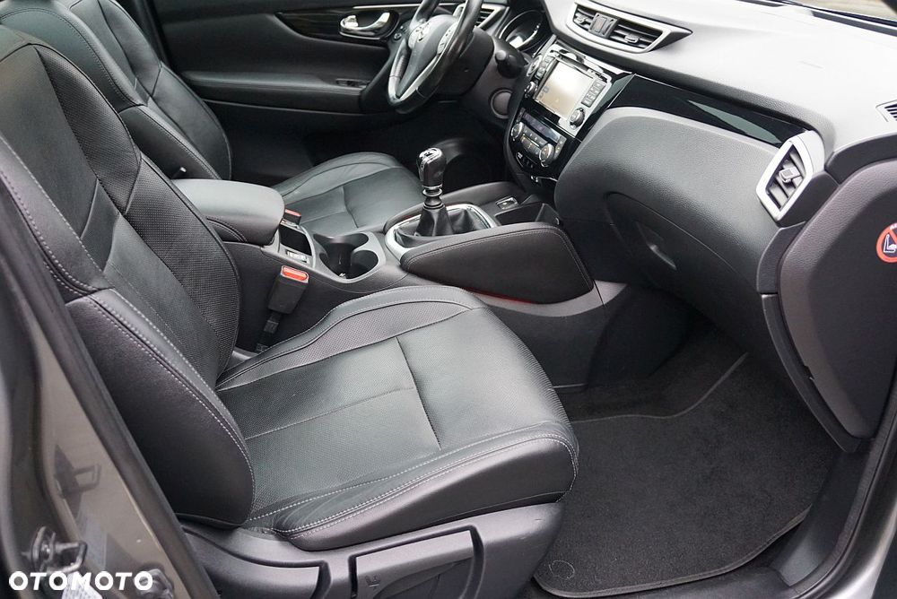Nissan Qashqai - 16