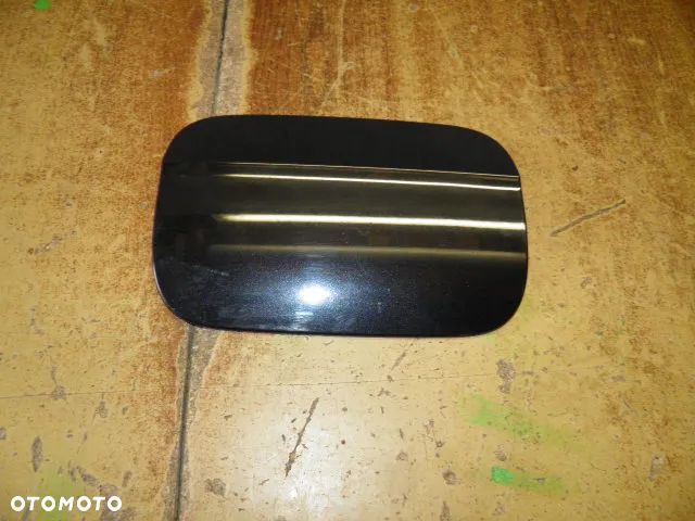 KLAPKA WLEWU PALIWA AUDI A5 COUPE