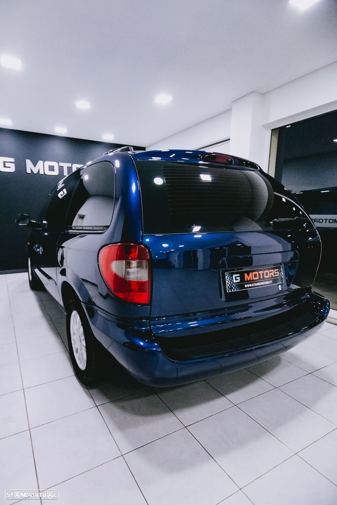 Chrysler Grand Voyager 2.5 CRD LX - 36