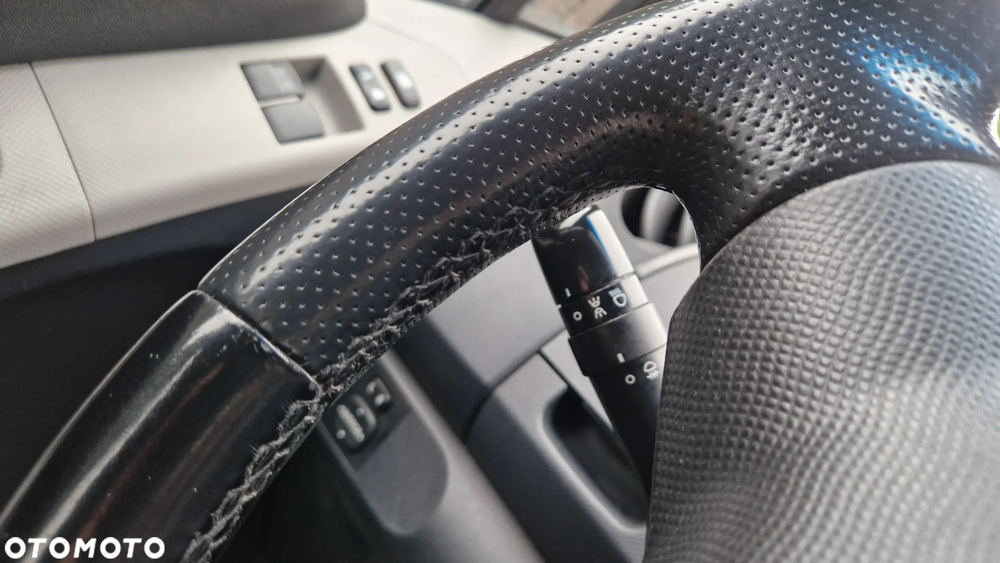 Toyota Yaris 1.4 D-4D Luna A/C - 6