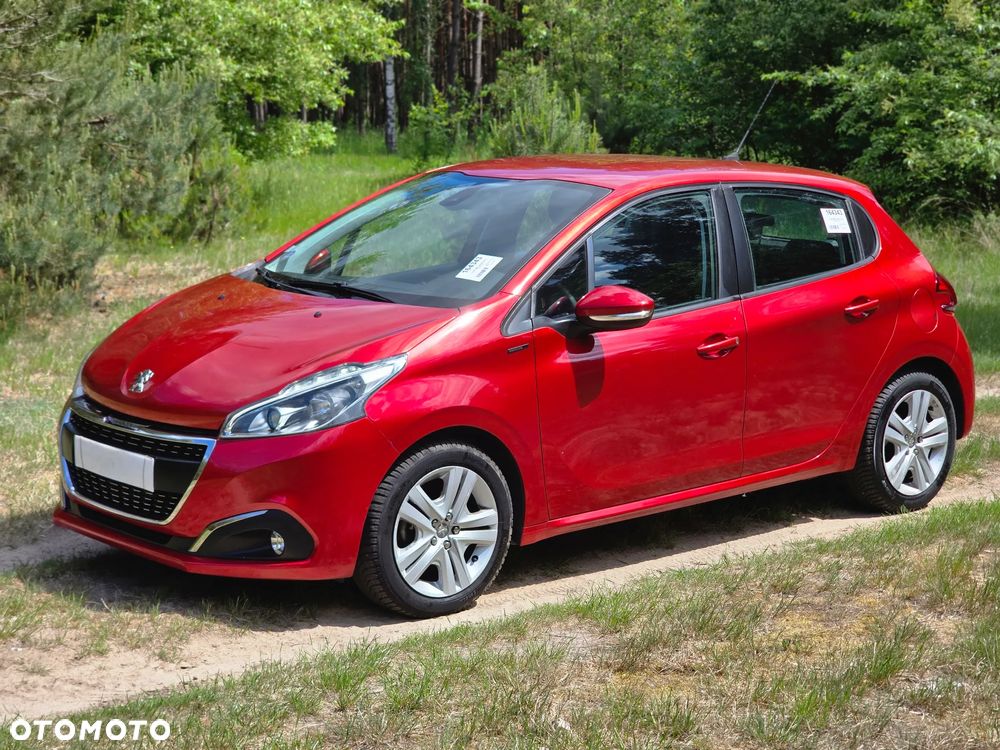 Peugeot 208 1.2 PureTech GPF Signature S&S - 7