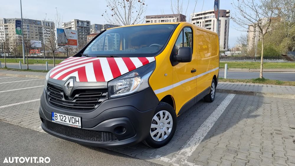 Renault Trafic - 1