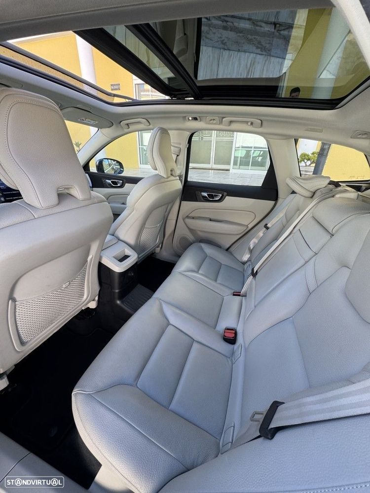 Volvo XC 60 2.0 T8 PHEV Inscription AWD - 16