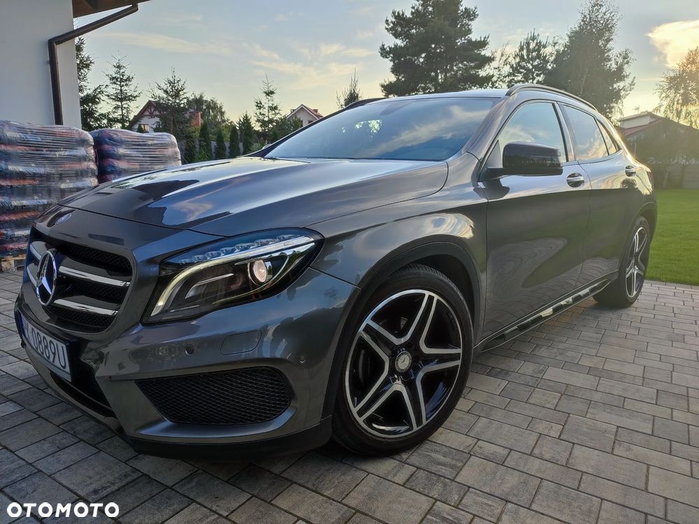 Mercedes-Benz GLA 180 d 7G-DCT AMG Line - 3