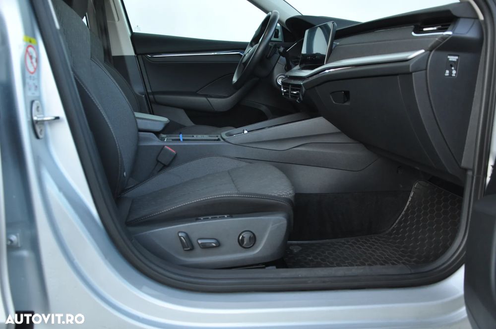 Skoda Octavia Combi 2.0 TDI (Green tec) DSG Style - 31