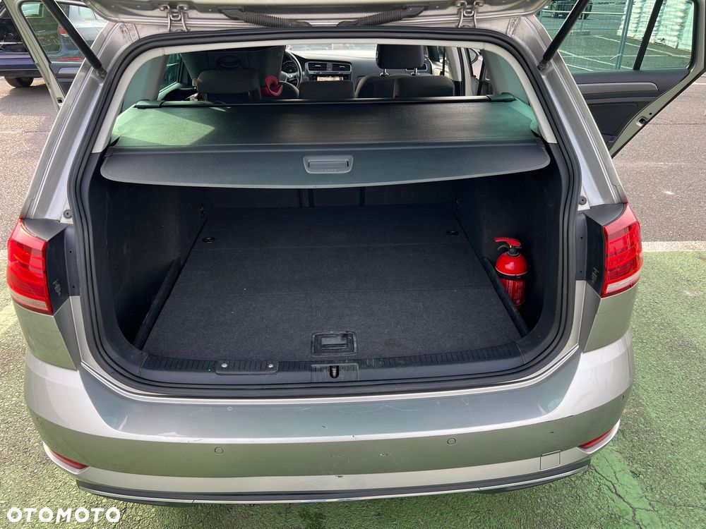 Volkswagen Golf Variant - 17