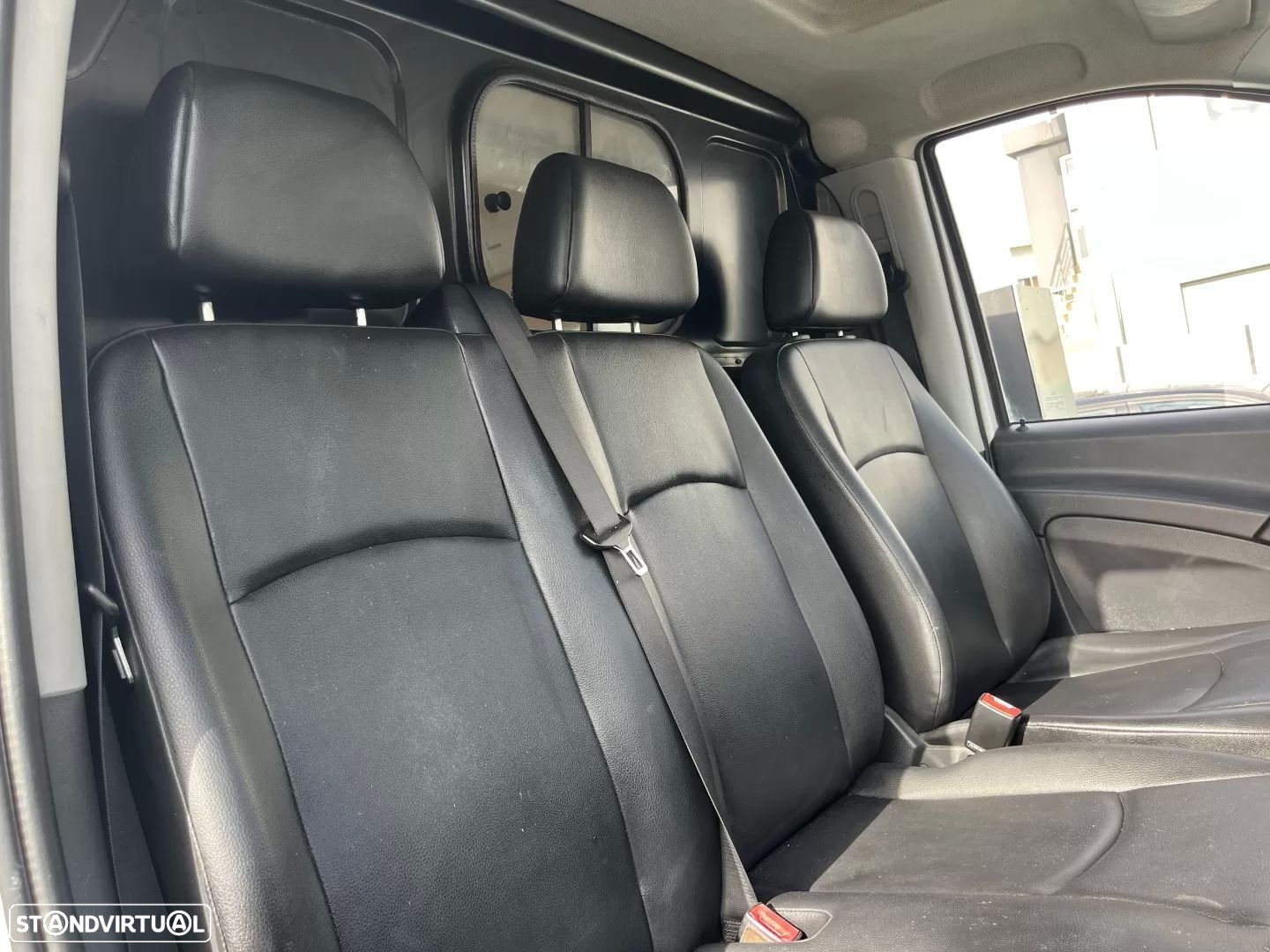 Mercedes-Benz vito 113 cdi - 21