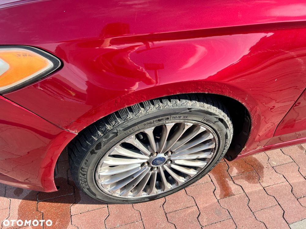 Ford Fusion - 17