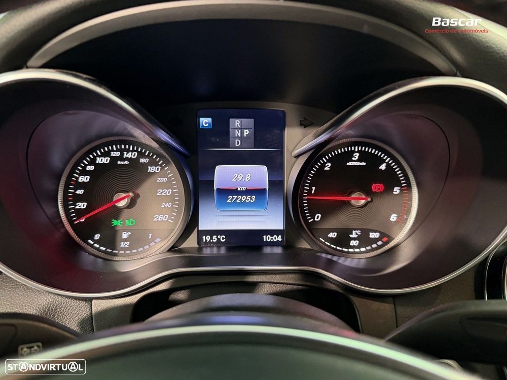 Mercedes-Benz GLC 250 d 4Matic 9G-TRONIC AMG Line - 20