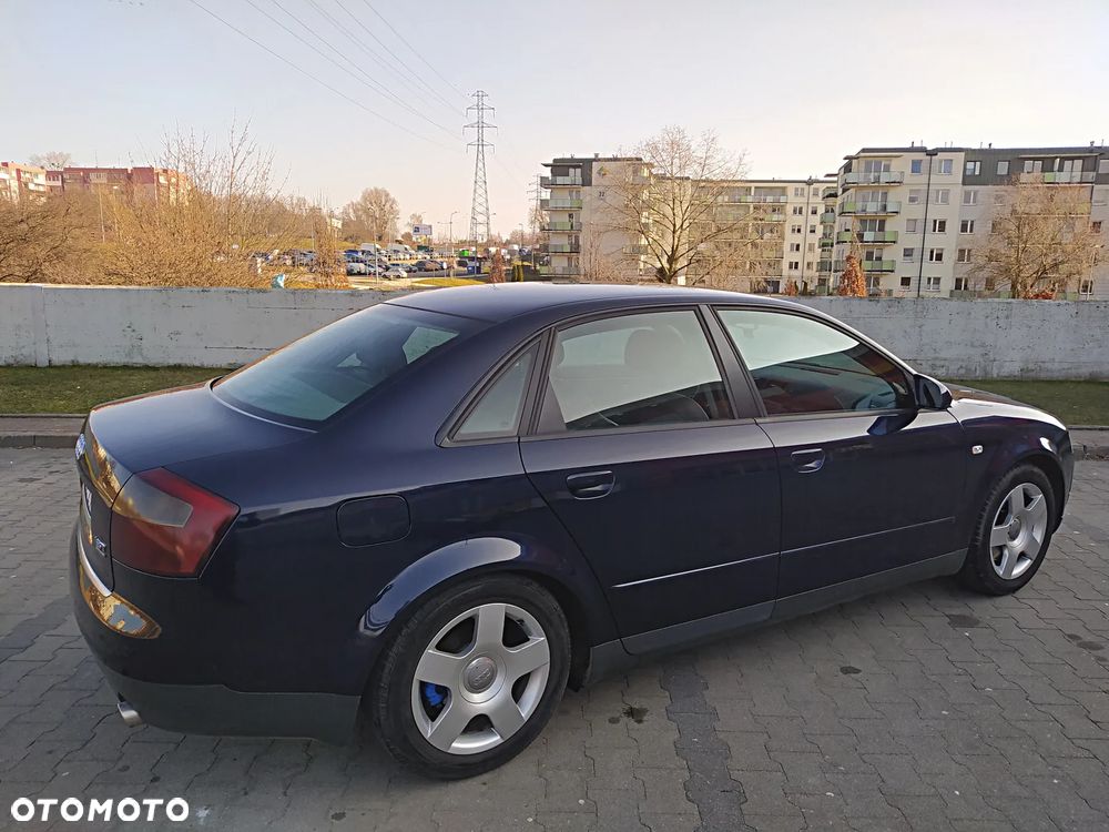 Audi A4 ver-1-8t-quattro - 3