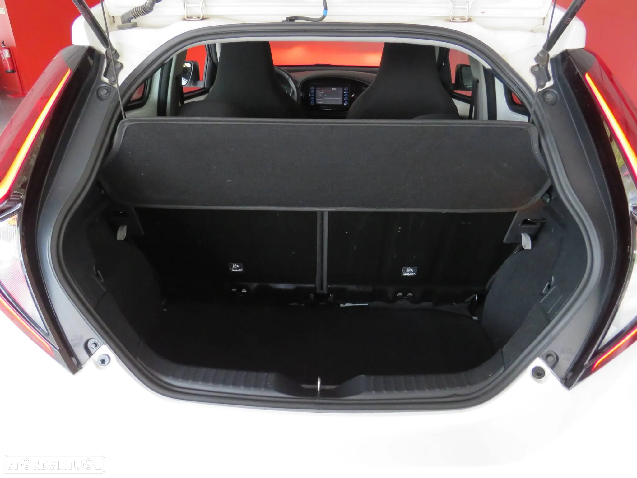 Toyota Aygo X 1.0 Play - 39