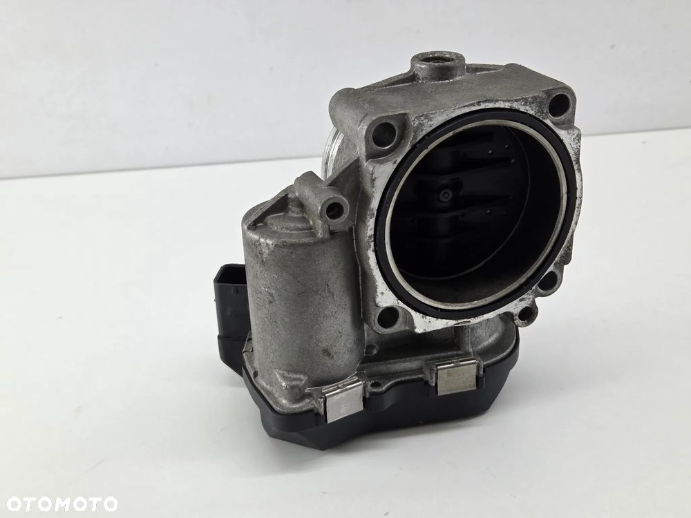 PRZEPUSTNICA  BMW  2.0  NR  7561066 - 7