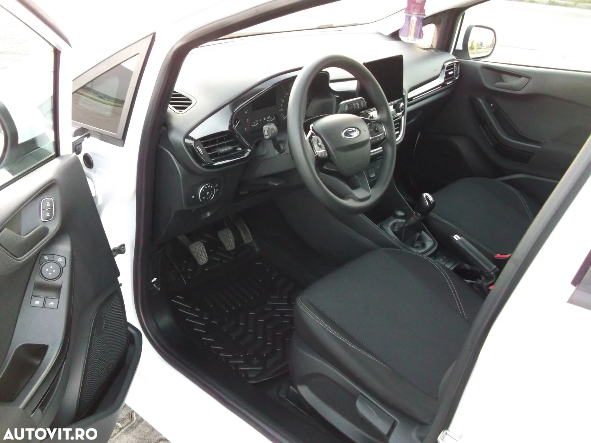 Ford Fiesta 1.1 Trend Connected - 5