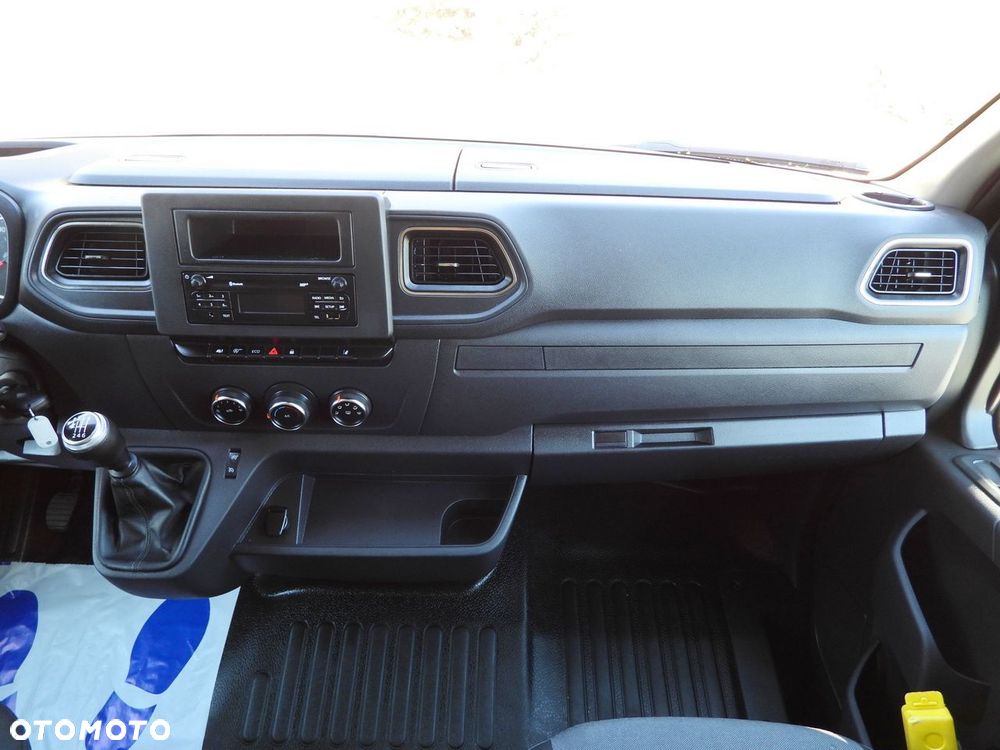 Renault MASTER PLANDEKA WINDA 8 PALET TEMPOMAT LEDY PNEUMATYKA KLIMATYZACJA  165KM - 32